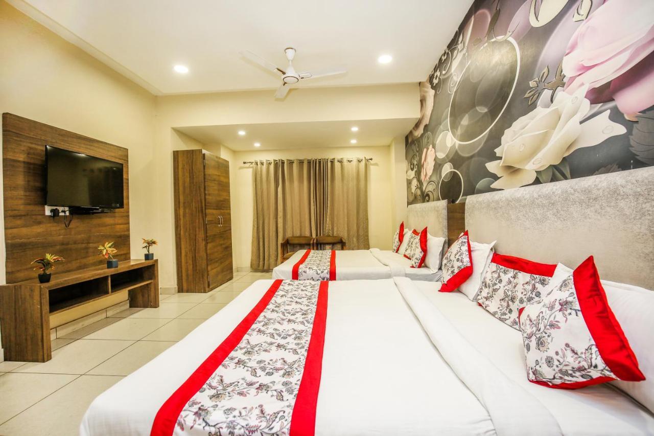 Hotel Karan Residency - 5 Min Walk From Golden Temple 암리차르 외부 사진