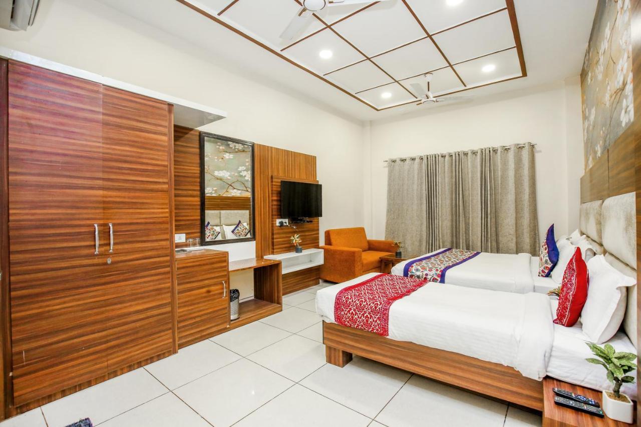 Hotel Karan Residency - 5 Min Walk From Golden Temple 암리차르 외부 사진